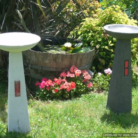 Robin Birdbath