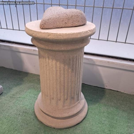 Sandstone Regal Plinth